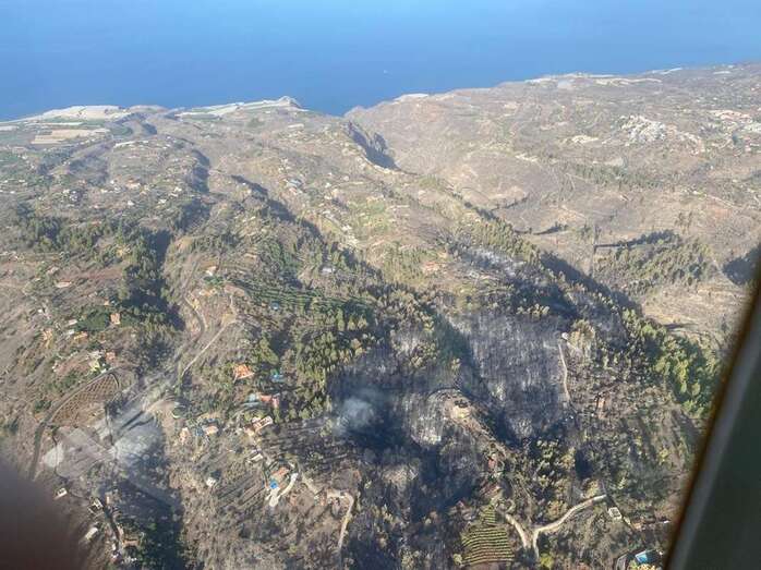 Vista aérea de la zona afectada por el incendio (Foto TA)